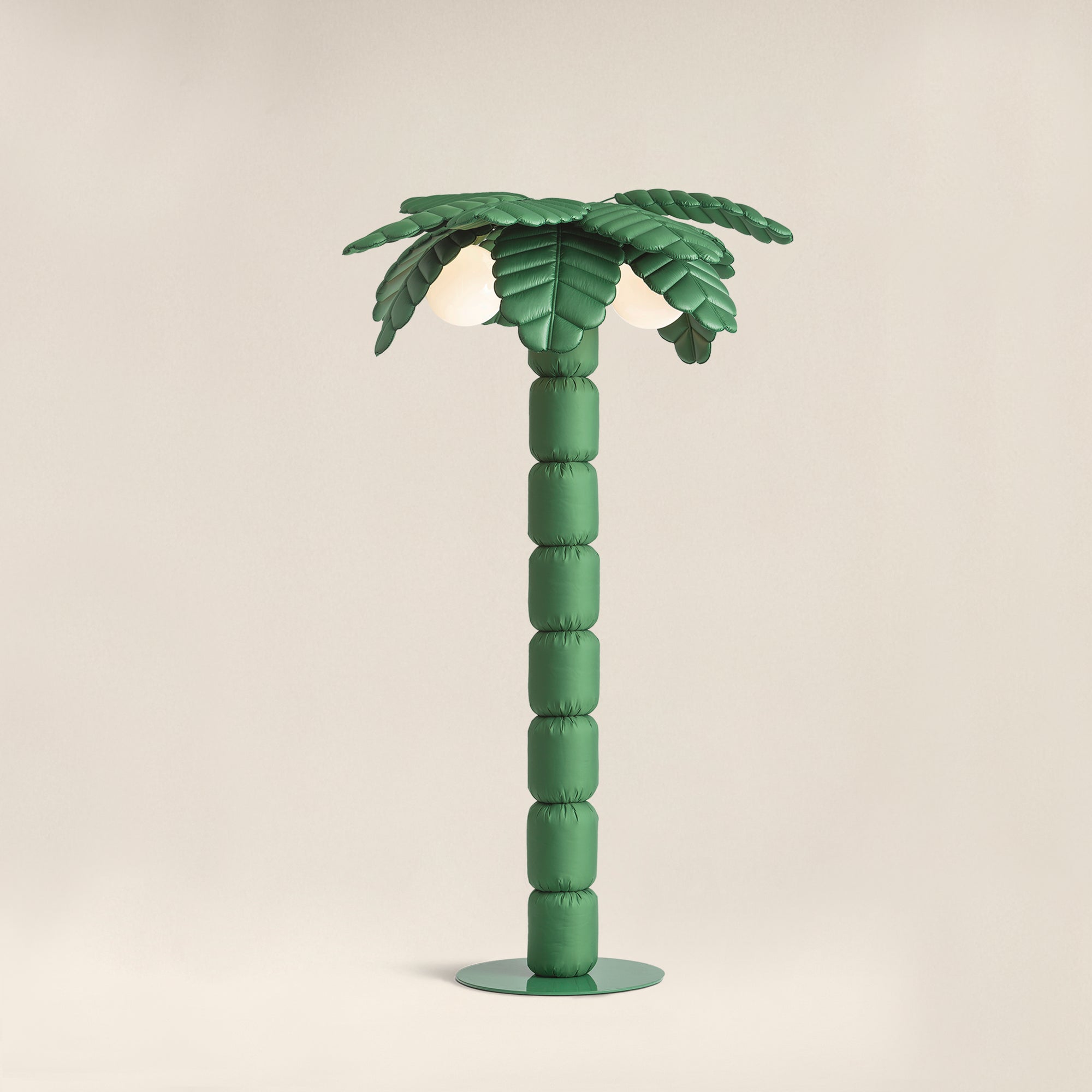 Palm Beach floor lamp by Pet Therapy™ – palm-shaped LED lamp with powder-coated metal structure and recycled PL fabric padding.