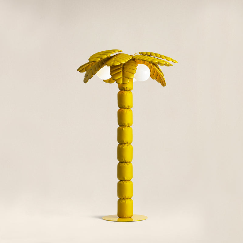 Palm Beach floor lamp by Pet Therapy™ – palm-shaped LED lamp with powder-coated metal structure and recycled PL fabric padding.