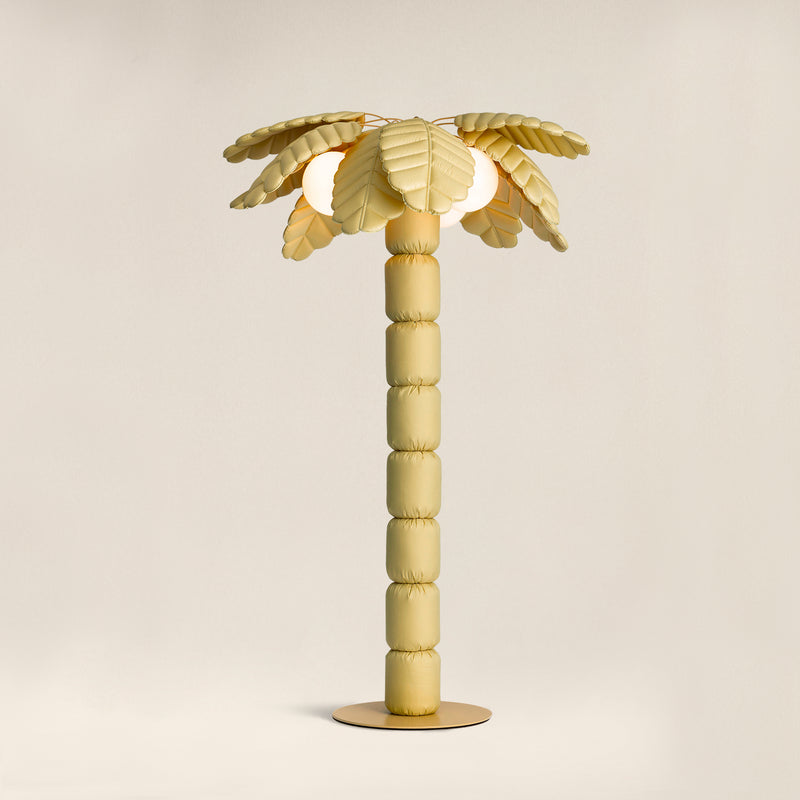 Palm Beach floor lamp by Pet Therapy™ – palm-shaped LED lamp with powder-coated metal structure and recycled PL fabric padding.